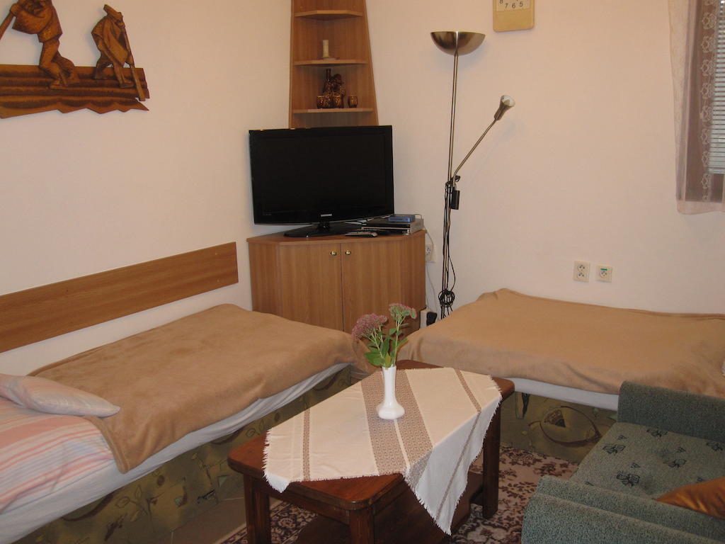 Penzion U Peta Hrustin Kamer foto